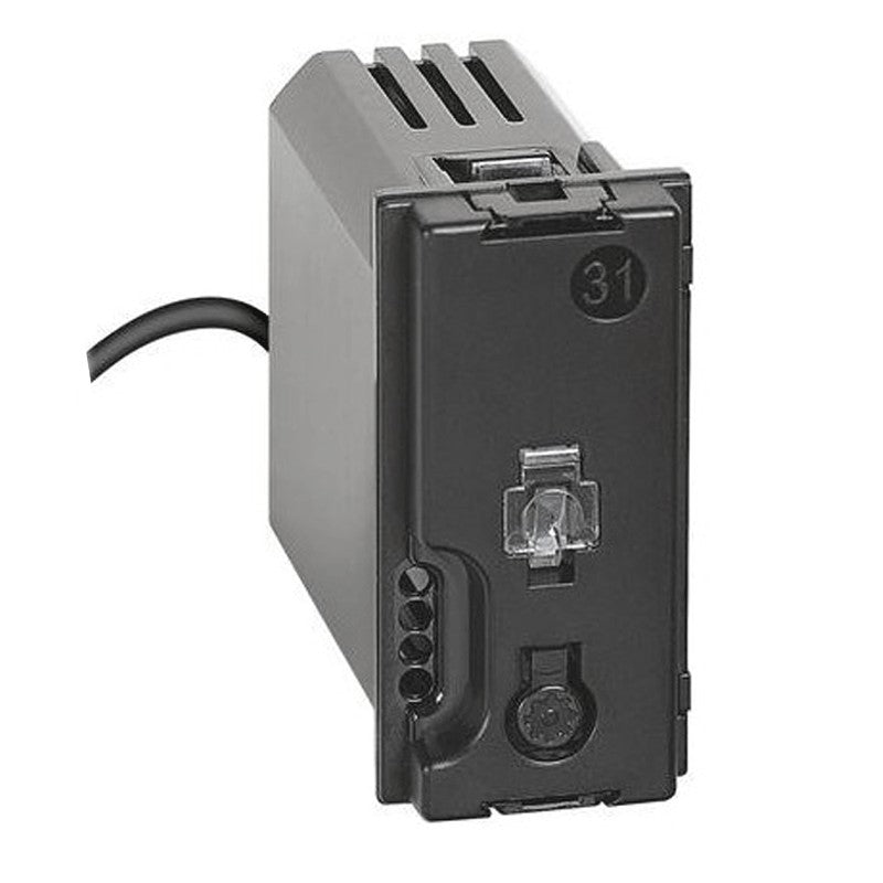 BTICINO LIVING NOW MODULO PER PRESA CONNESSA K4531C BTICINO LIVING NOW MODULO PER PRESA CONNESSA K4531C